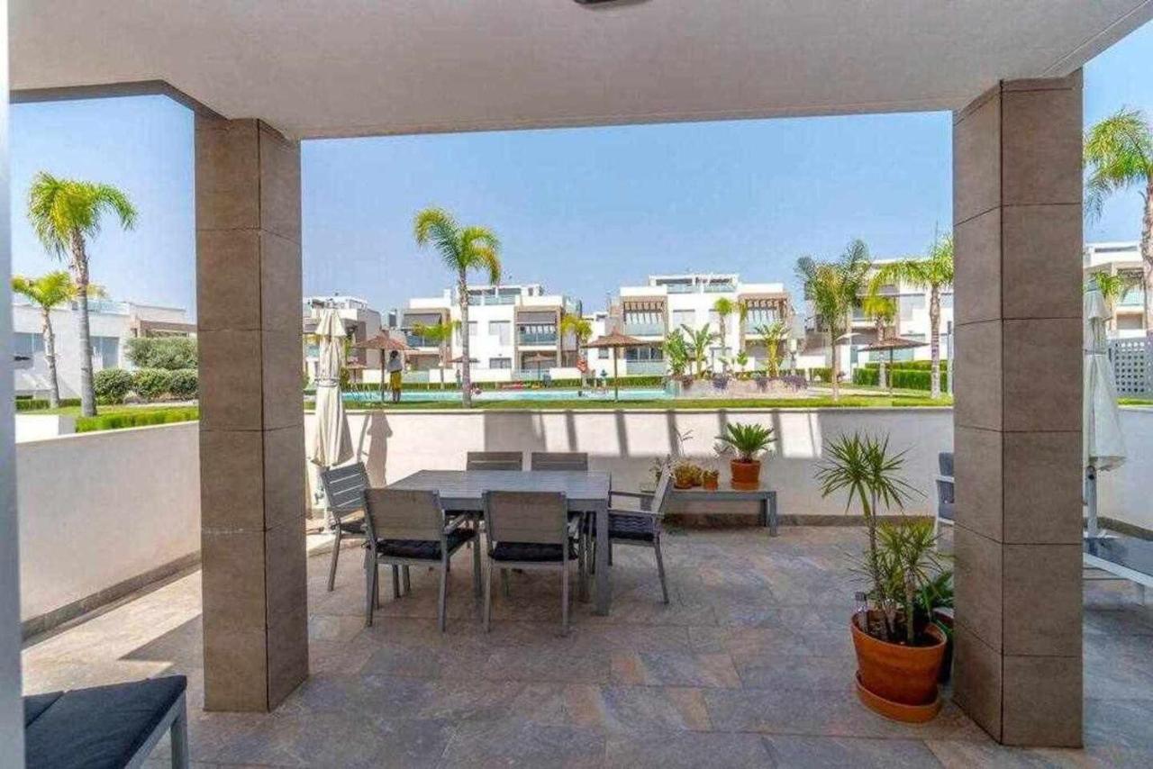 Espanhouse Caroline Bungalow Τορεβιέχα Εξωτερικό φωτογραφία