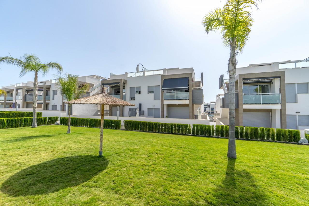 Espanhouse Caroline Bungalow Τορεβιέχα Εξωτερικό φωτογραφία